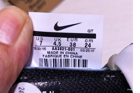 VaporMax Air AA3831-001 O-W  0216